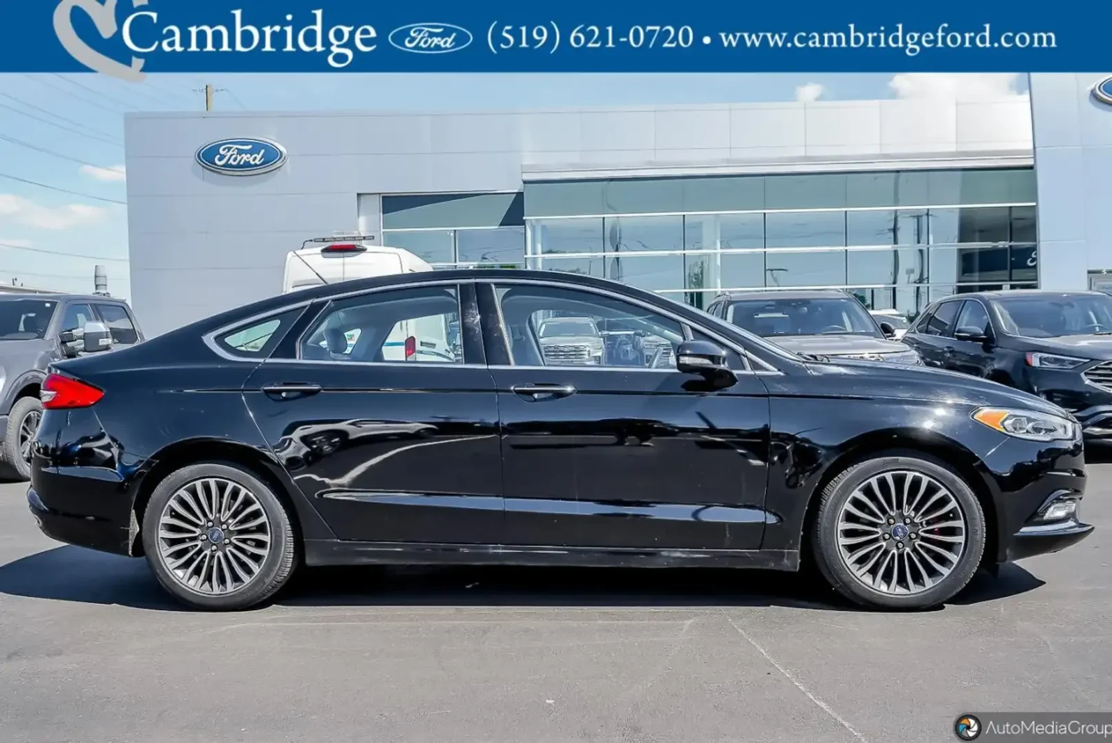 Ford Fusion SE Luxury Pkg| PANO| Shadow Black| Светла kожа, снимка 3 - Автомобили и джипове - 54863665
