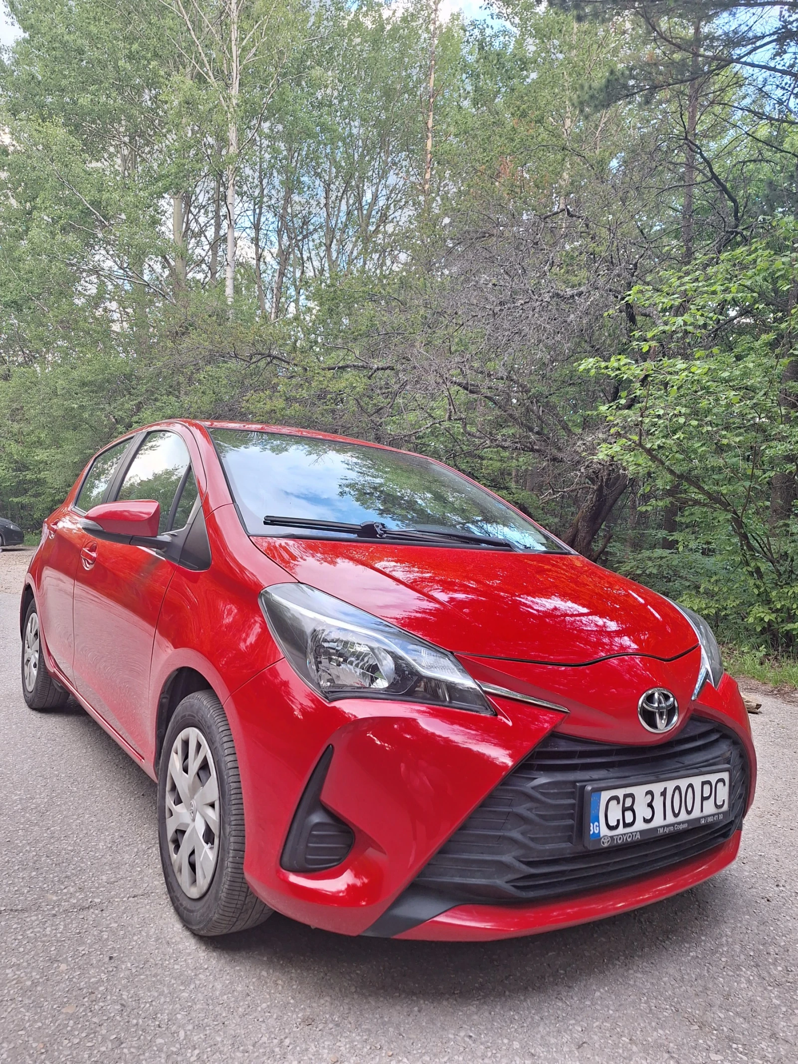 Toyota Yaris 1.5, първи собственик, гаранция., снимка 5 - Автомобили и джипове - 54963433