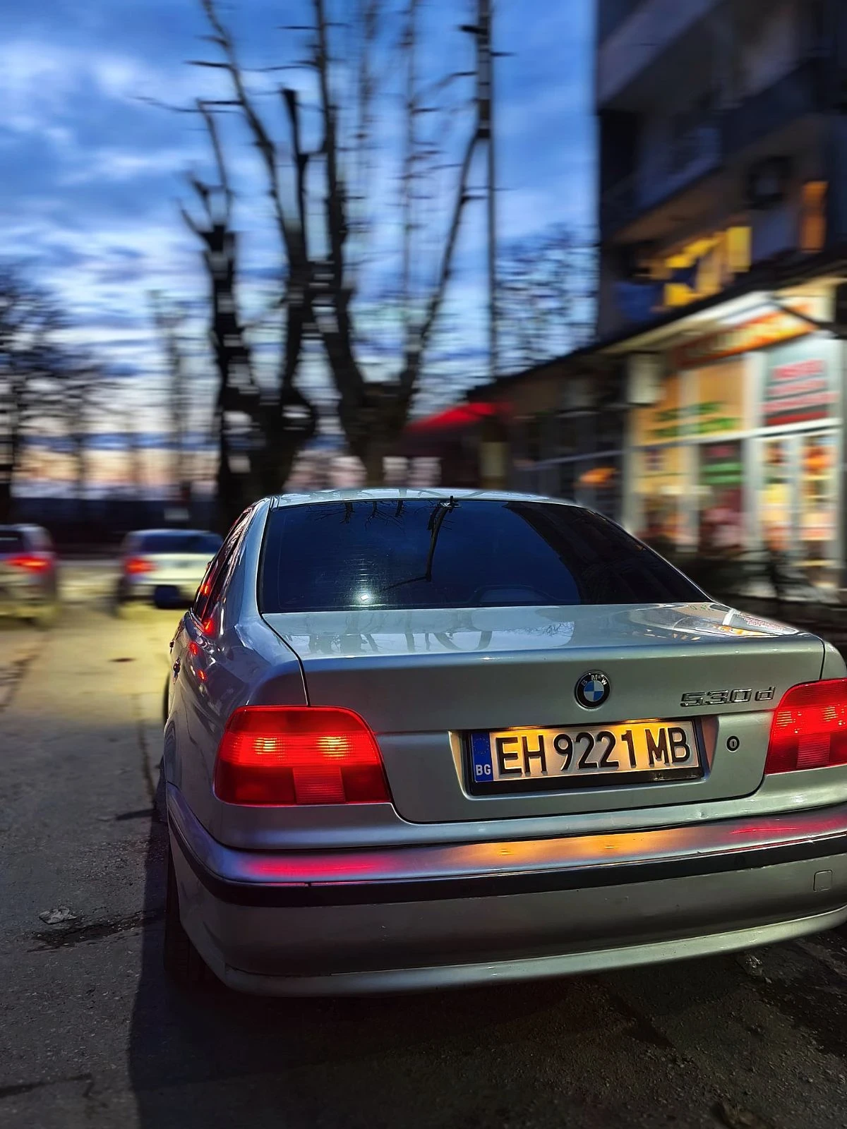 BMW 530, снимка 2 - Автомобили и джипове - 55333273