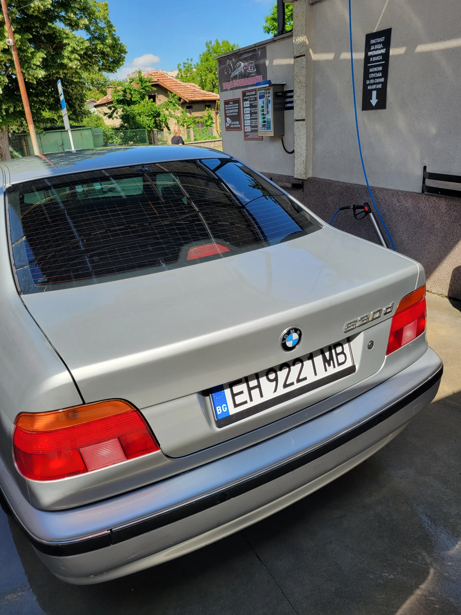 BMW 530, снимка 11 - Автомобили и джипове - 55333273