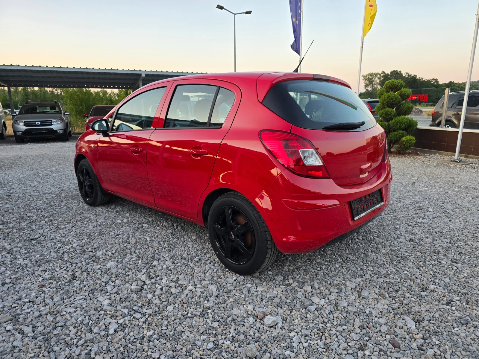 Opel Corsa 1.3 КЛИМАТИК !! НОВ ВНОС , снимка 3 - Автомобили и джипове - 55570839