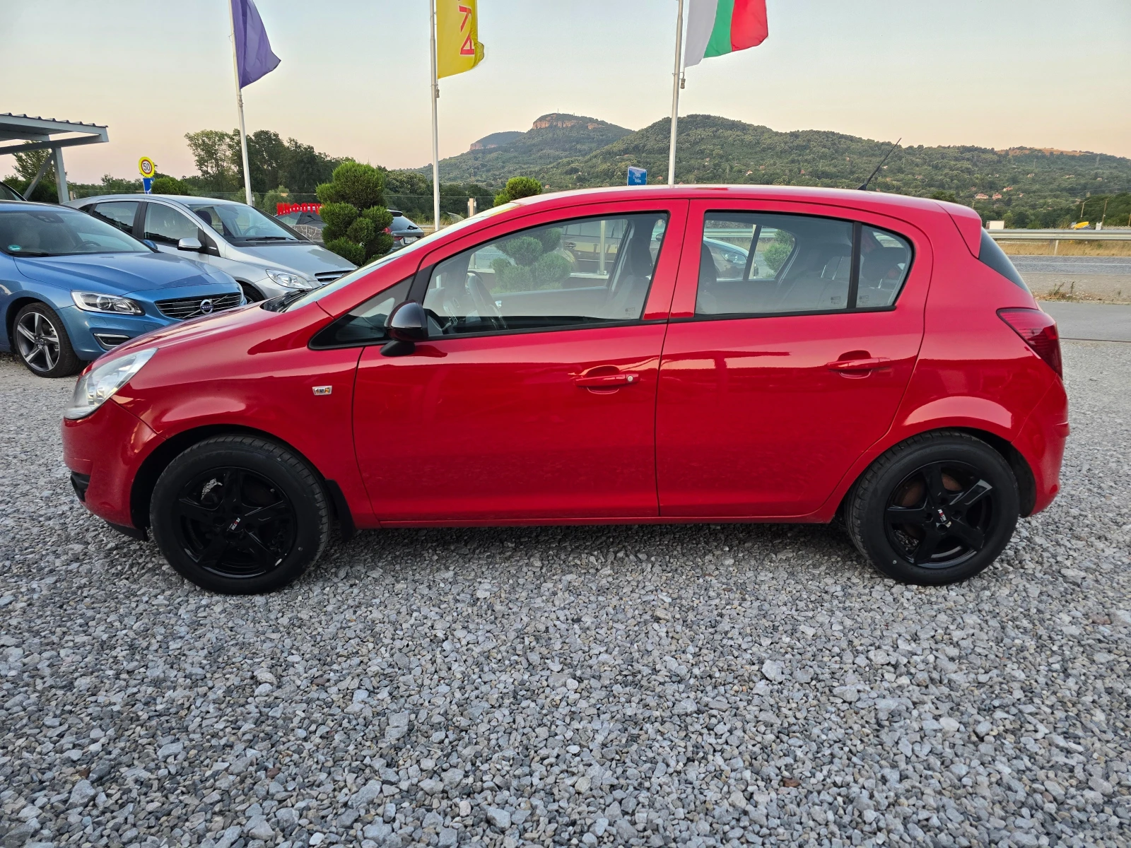 Opel Corsa 1.3 КЛИМАТИК !! НОВ ВНОС , снимка 2 - Автомобили и джипове - 55570839