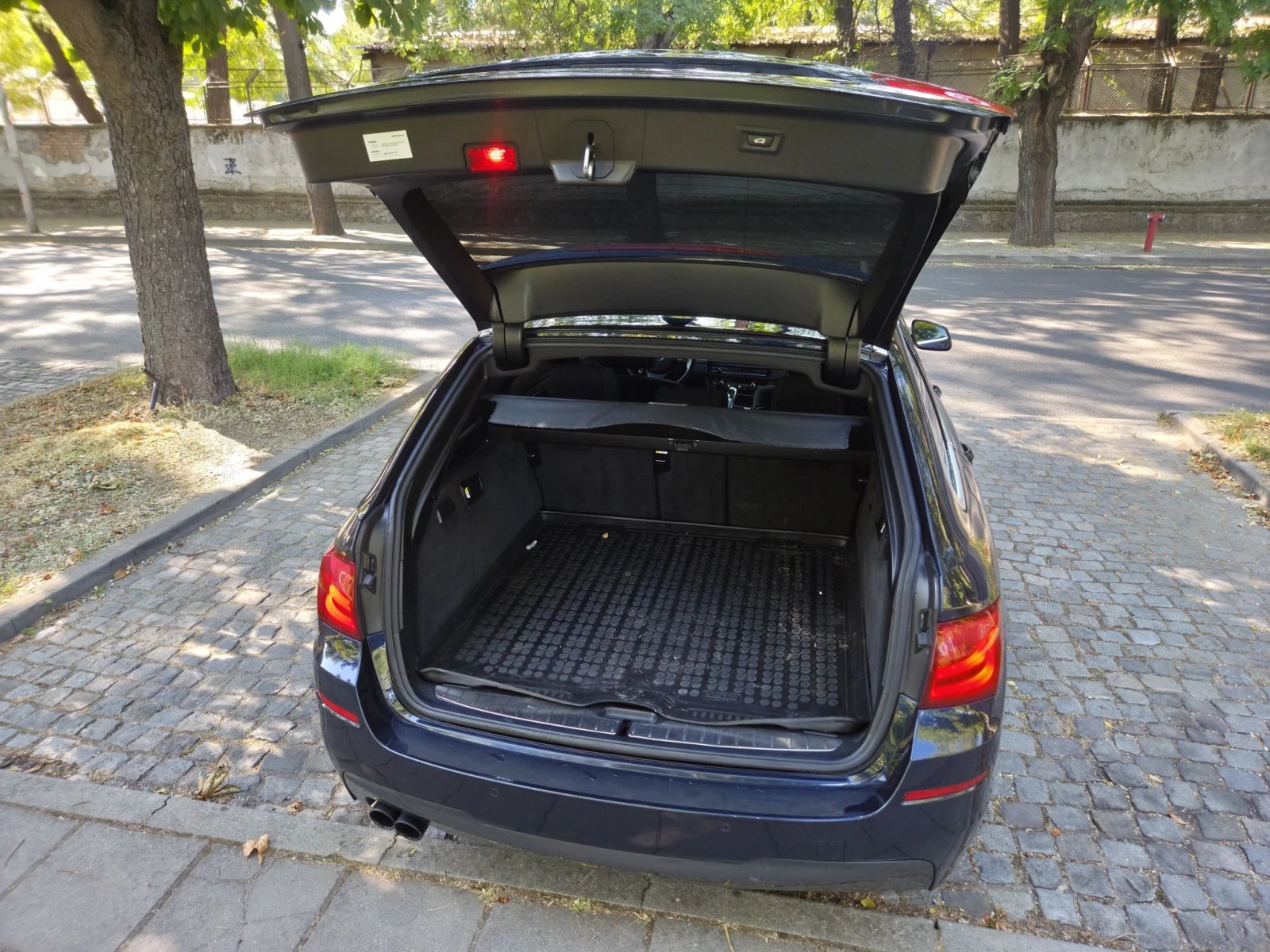 BMW 520, снимка 6 - Автомобили и джипове - 55677678