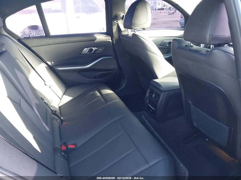 BMW 340, снимка 8 - Автомобили и джипове - 55688541