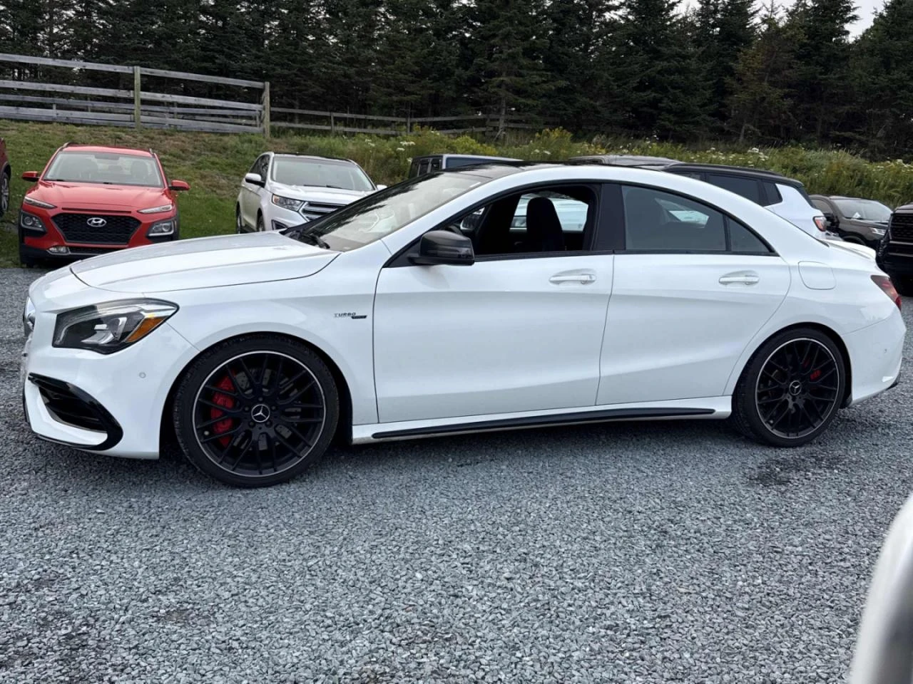 Mercedes-Benz CLA 45 AMG AMG* Nigh-Pack* Harman/Kardon* Камера* Пано, снимка 3 - Автомобили и джипове - 55892857