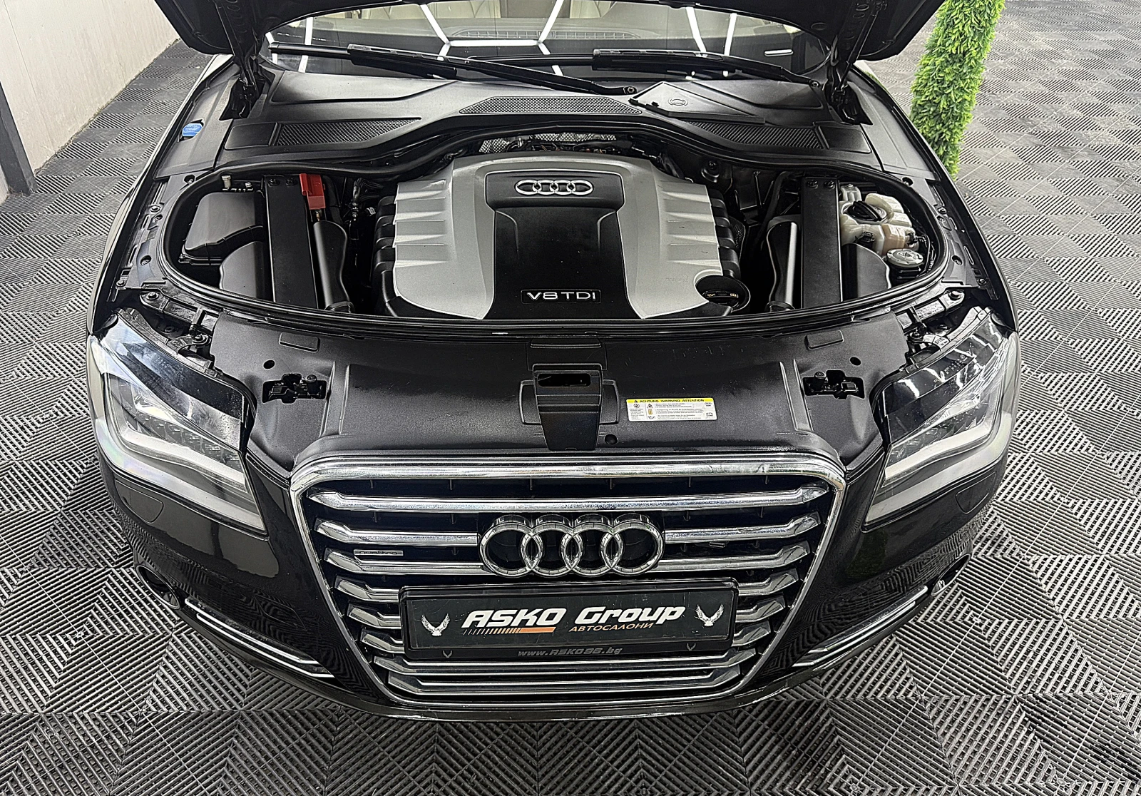 Audi A8 4.2TDI/MATRIX/ПОДГРЕВ ОБДУХВАНЕ СОБСТВЕН ЛИЗИНГ, снимка 17 - Автомобили и джипове - 55936950