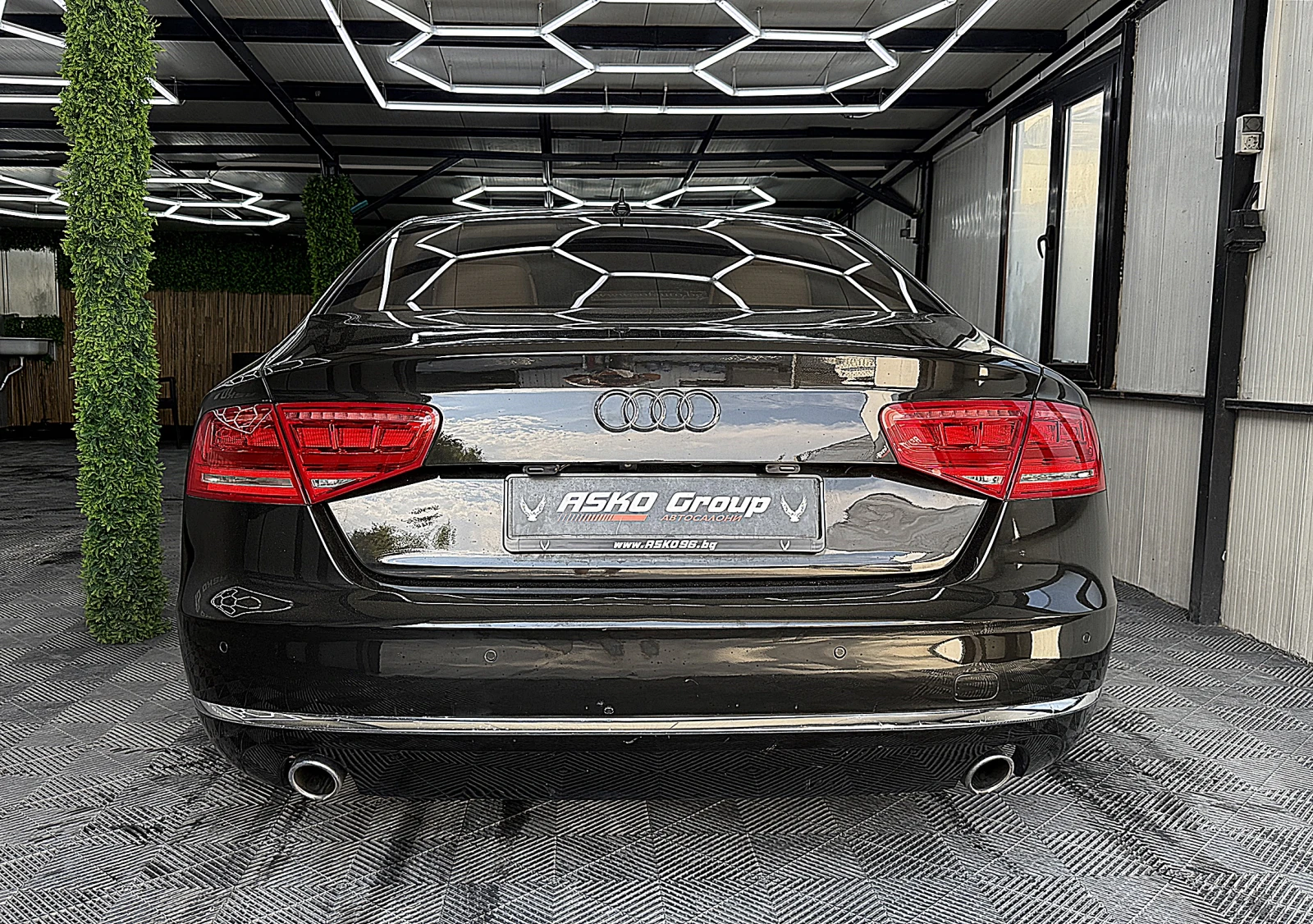 Audi A8 4.2TDI/MATRIX/ПОДГРЕВ ОБДУХВАНЕ СОБСТВЕН ЛИЗИНГ, снимка 5 - Автомобили и джипове - 55936950