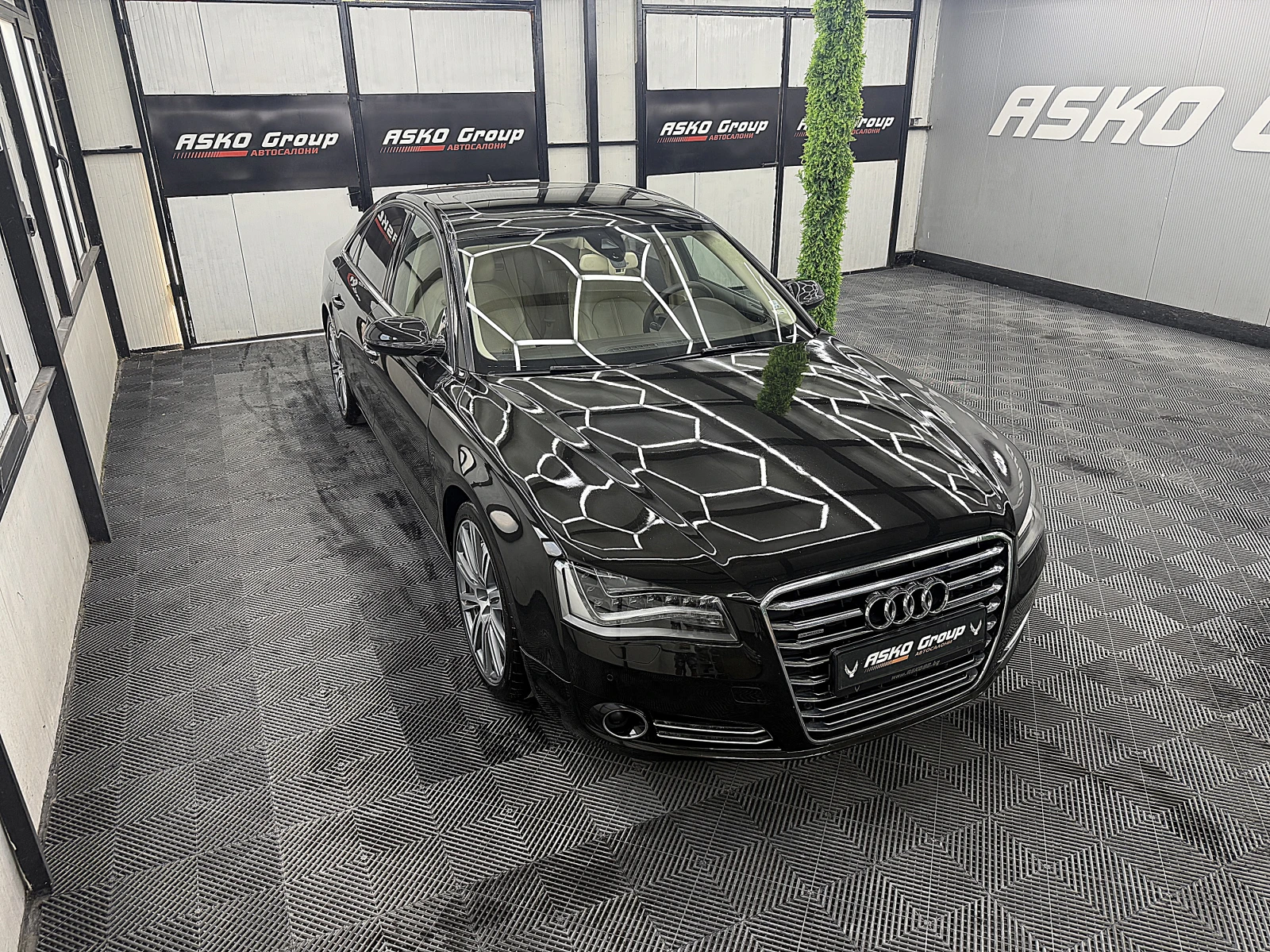 Audi A8 4.2TDI/MATRIX/ПОДГРЕВ ОБДУХВАНЕ СОБСТВЕН ЛИЗИНГ, снимка 7 - Автомобили и джипове - 55936950