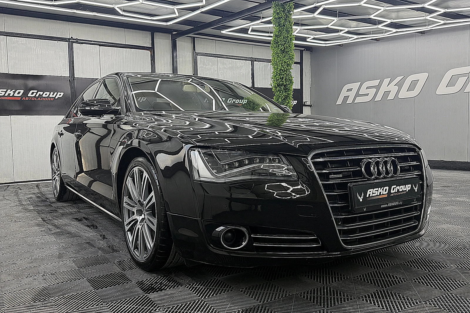 Audi A8 4.2TDI/MATRIX/ПОДГРЕВ ОБДУХВАНЕ СОБСТВЕН ЛИЗИНГ, снимка 3 - Автомобили и джипове - 55936950