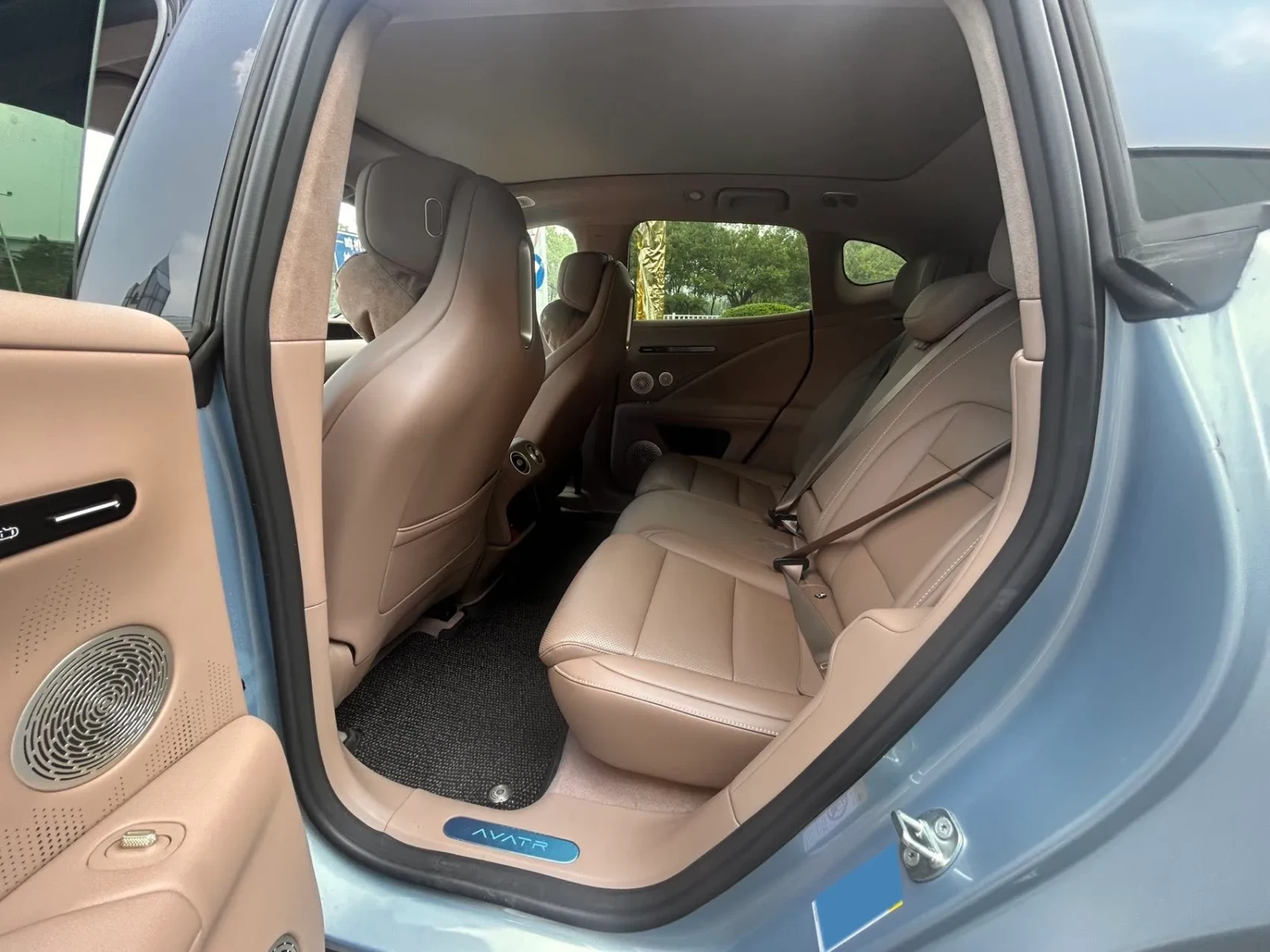 Avatr 07 AWD 82.16kWh Ultra Edition, снимка 7 - Автомобили и джипове - 56150368