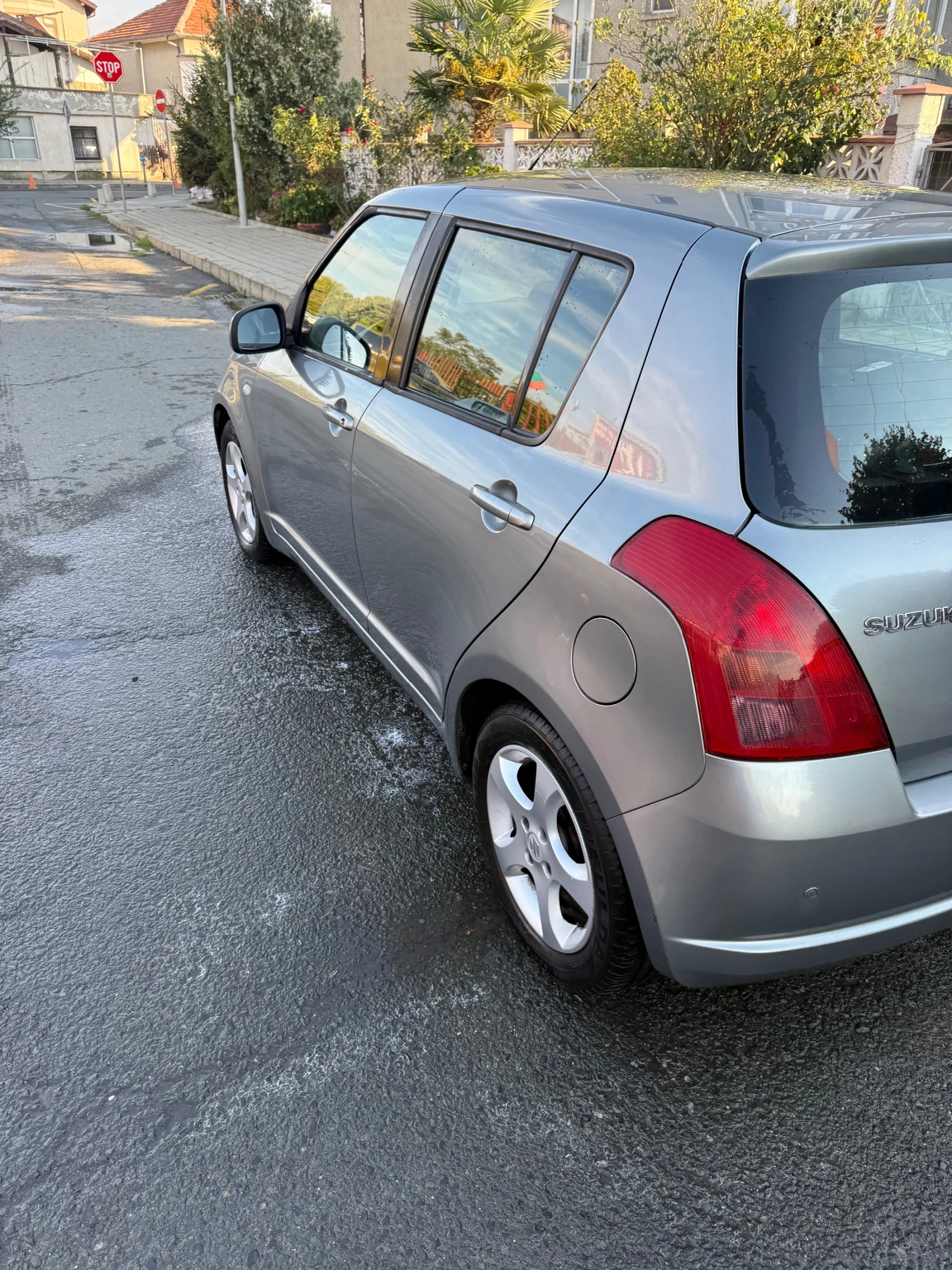Suzuki Swift, снимка 4 - Автомобили и джипове - 56180805