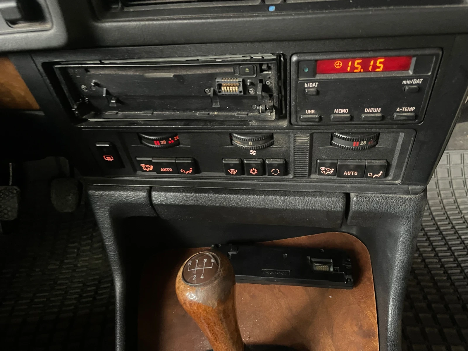 BMW 525, снимка 6 - Автомобили и джипове - 56253456