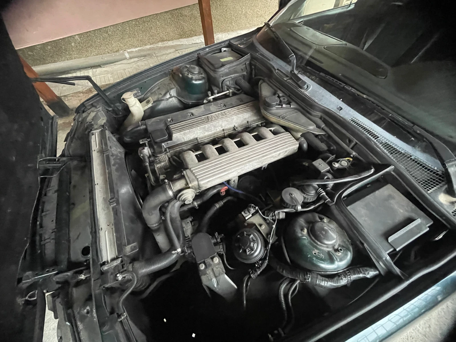 BMW 525, снимка 12 - Автомобили и джипове - 56253456