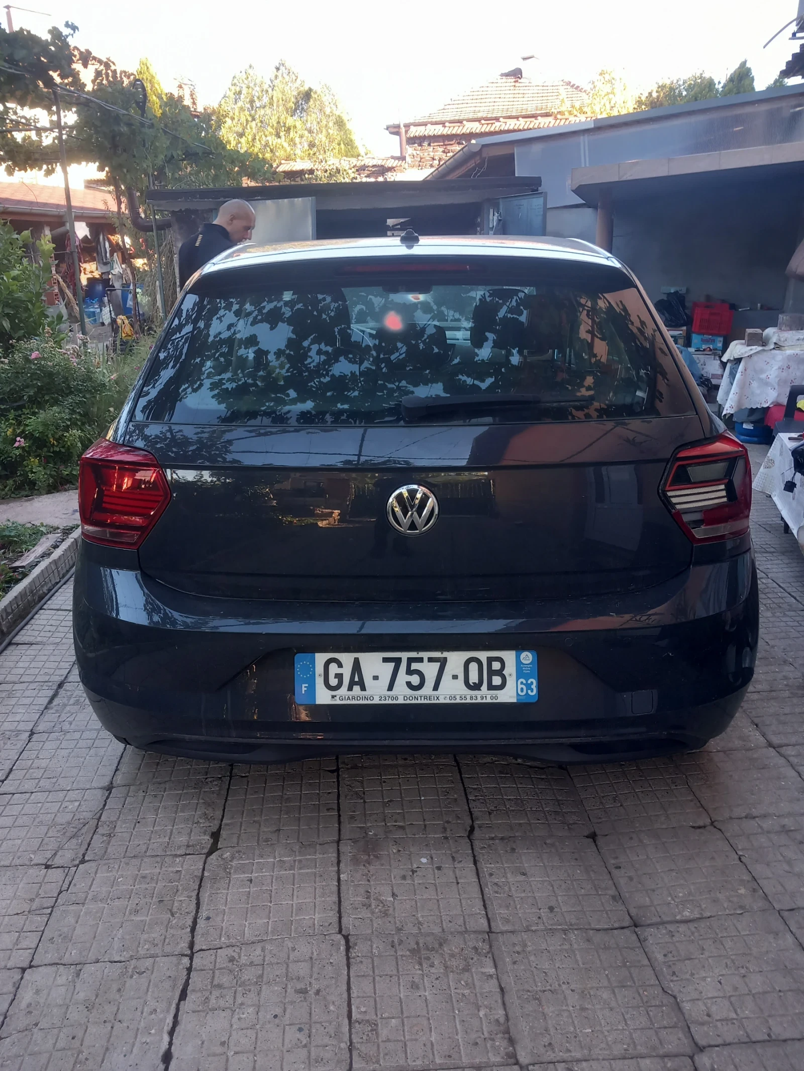 VW Polo 1.6tdi, снимка 4 - Автомобили и джипове - 56378324