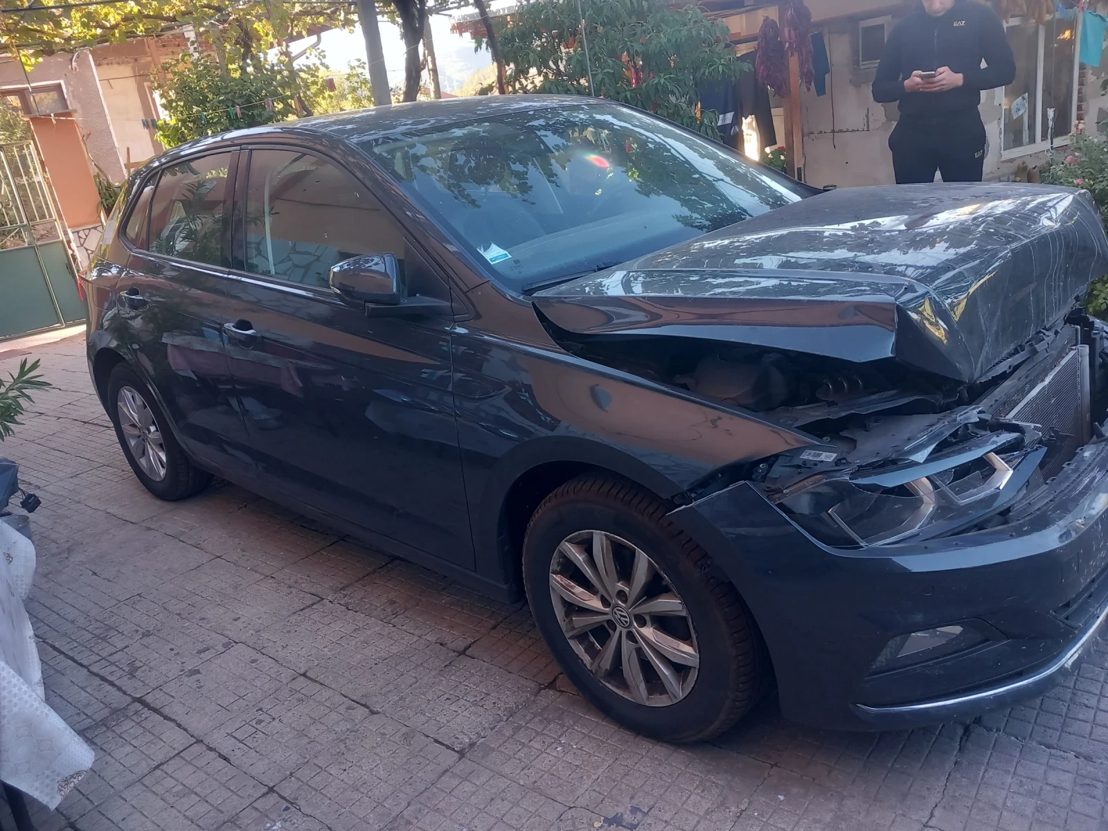 VW Polo 1.6tdi, снимка 2 - Автомобили и джипове - 56378324