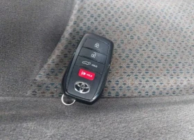 Toyota Land cruiser - 64376 € / 125908.51 лв. - 65335292 11