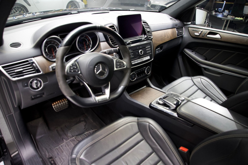 Mercedes-Benz GLS 63 AMG 4Matic, снимка 5 - Автомобили и джипове - 45158429