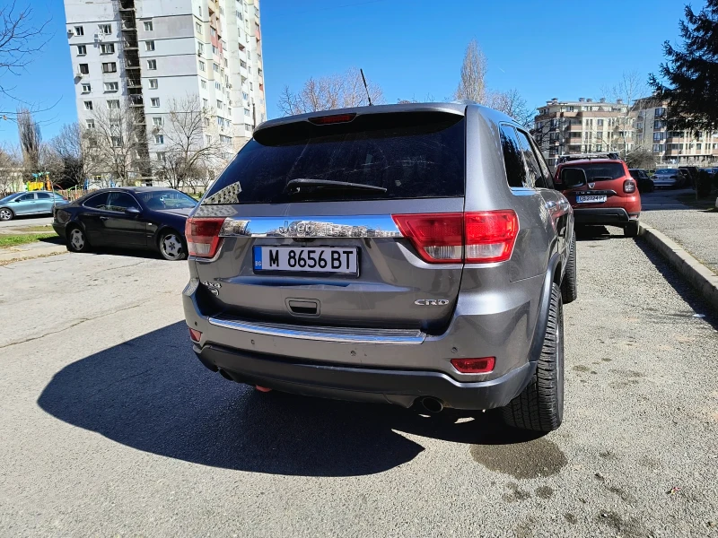 Jeep Grand cherokee Overland, снимка 4 - Автомобили и джипове - 49416194