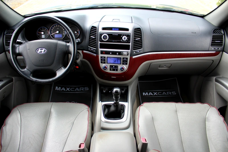 Hyundai Santa fe 2.2CRDi СОБСТВЕН ЛИЗИНГ, снимка 12 - Автомобили и джипове - 50462421