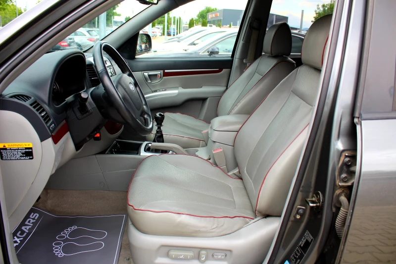 Hyundai Santa fe 2.2CRDi СОБСТВЕН ЛИЗИНГ, снимка 10 - Автомобили и джипове - 50462421