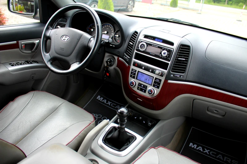 Hyundai Santa fe 2.2CRDi СОБСТВЕН ЛИЗИНГ, снимка 13 - Автомобили и джипове - 50462421