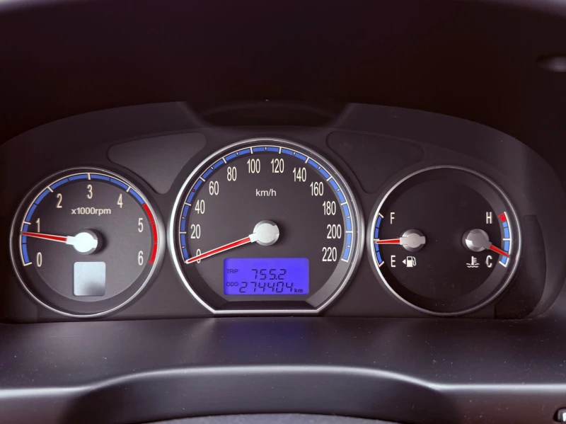 Hyundai Santa fe 2.2CRDi СОБСТВЕН ЛИЗИНГ, снимка 17 - Автомобили и джипове - 50462421