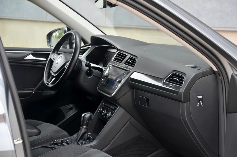 VW Tiguan 2.0 TDI ALLSPACE HIGHLINE 4 MOTION, снимка 12 - Автомобили и джипове - 51676964
