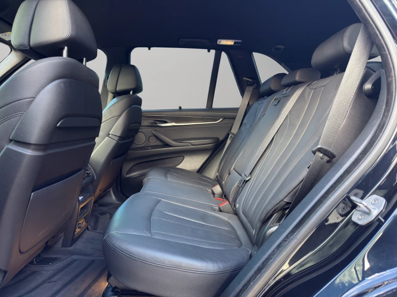 BMW X5 M50d Carbon, снимка 10 - Автомобили и джипове - 52628099