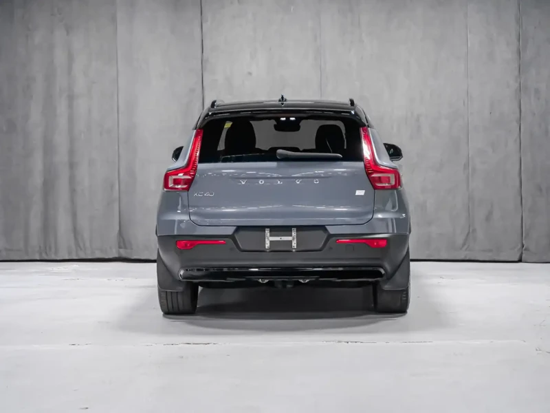 Volvo XC40 * Ultimate/Ultra * 4x4 * 360 * Harman/Kardon , снимка 5 - Автомобили и джипове - 52811922