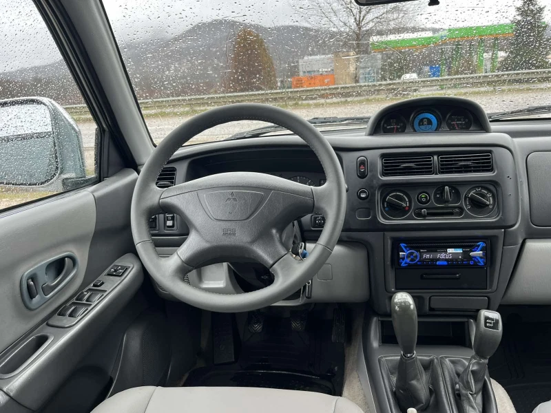 Mitsubishi Pajero sport 2.5TDI 99кс 4Х4, БЪРЗИ, БАВНИ И БЛОКАЖ КЛИМА ИТАЛИ, снимка 12 - Автомобили и джипове - 53249108