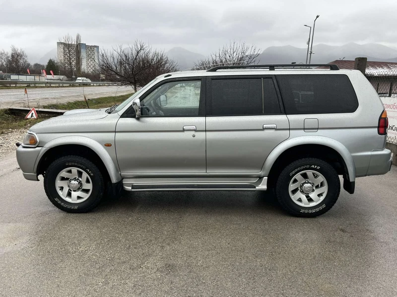 Mitsubishi Pajero sport 2.5TDI 99кс 4Х4, БЪРЗИ, БАВНИ И БЛОКАЖ КЛИМА ИТАЛИ, снимка 6 - Автомобили и джипове - 53249108