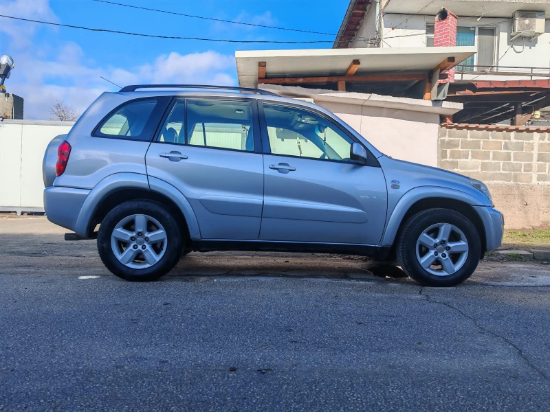 Toyota Rav4, снимка 7 - Автомобили и джипове - 53394140