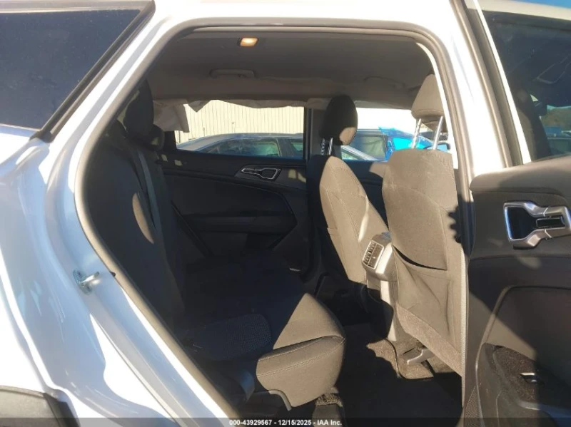 Kia Sportage 2.5l Lx, снимка 8 - Автомобили и джипове - 53577395