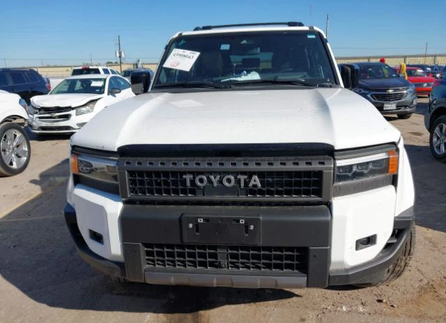 Toyota Land cruiser, снимка 12 - Автомобили и джипове - 53398841