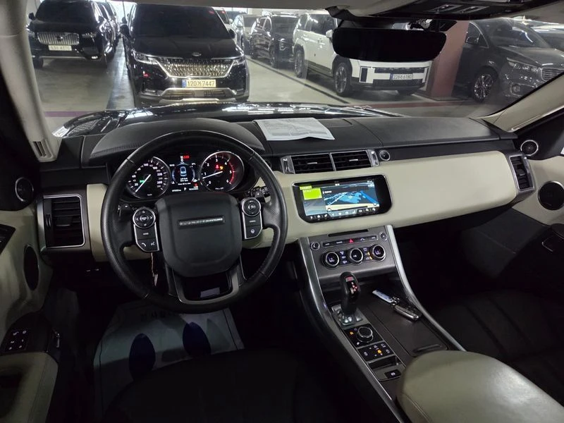 Land Rover Range Rover Sport 3.0 Automatic, снимка 7 - Автомобили и джипове - 55906388