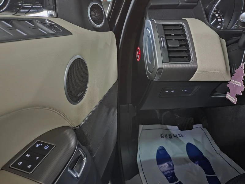 Land Rover Range Rover Sport 3.0 Automatic, снимка 10 - Автомобили и джипове - 55906388