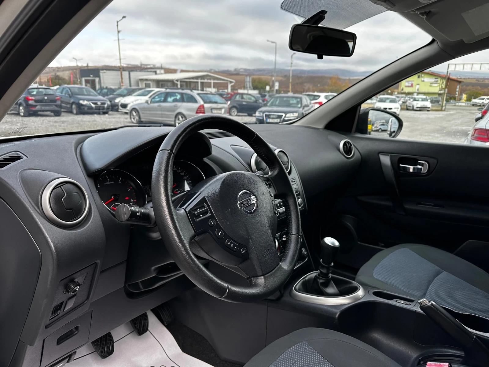 Nissan Qashqai 1.5DCi-Реален Пробег-New-Top - изображение 8