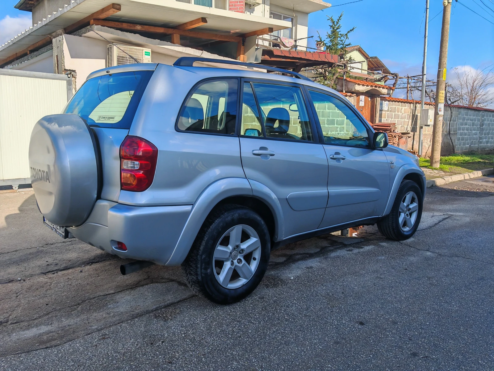 Toyota Rav4  - изображение 6