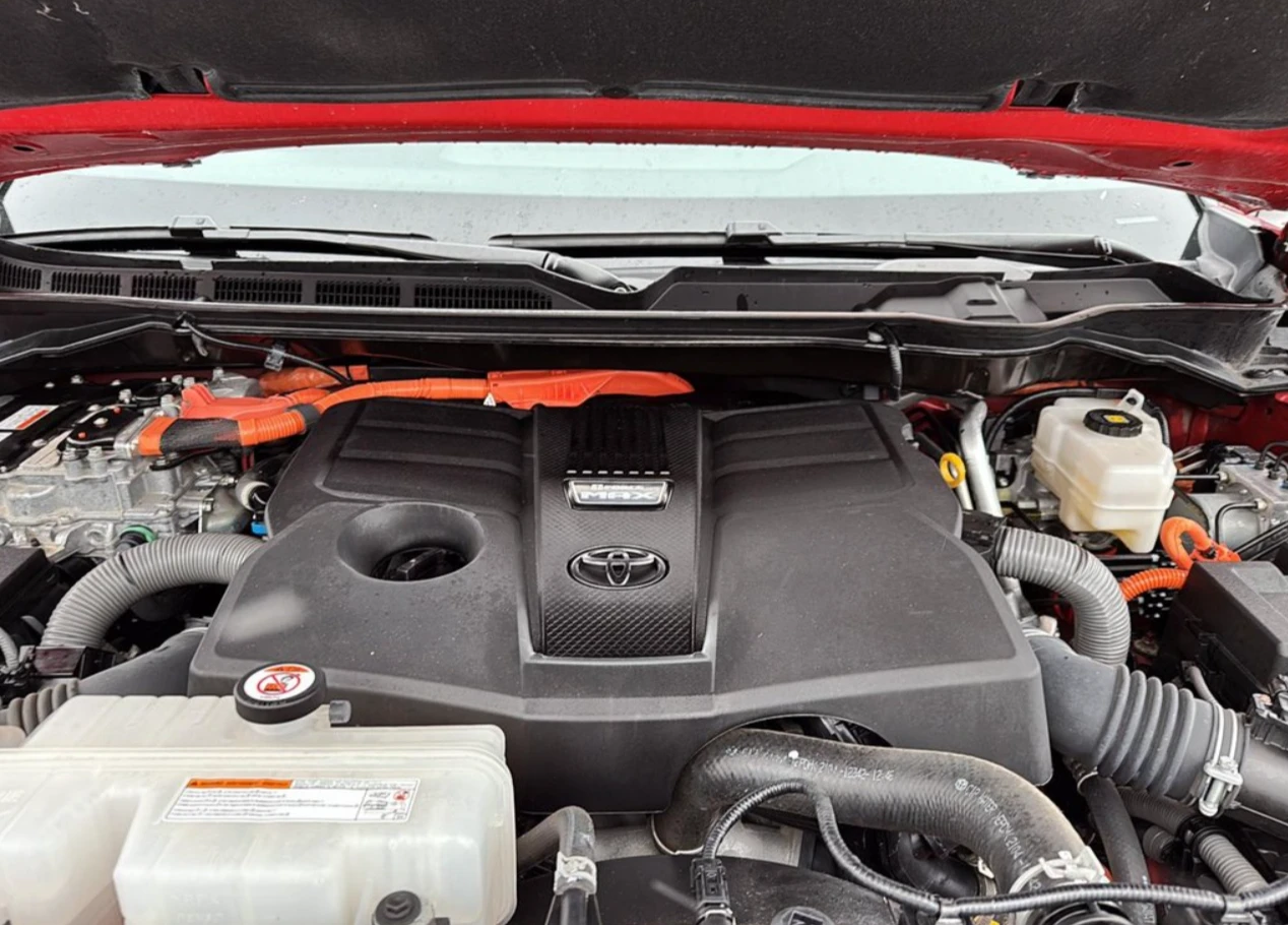 Toyota Sequoia PLATINUM HYBRID* * DISTR* * HEAT&COOLED* * ГАРАНЦИ - изображение 6