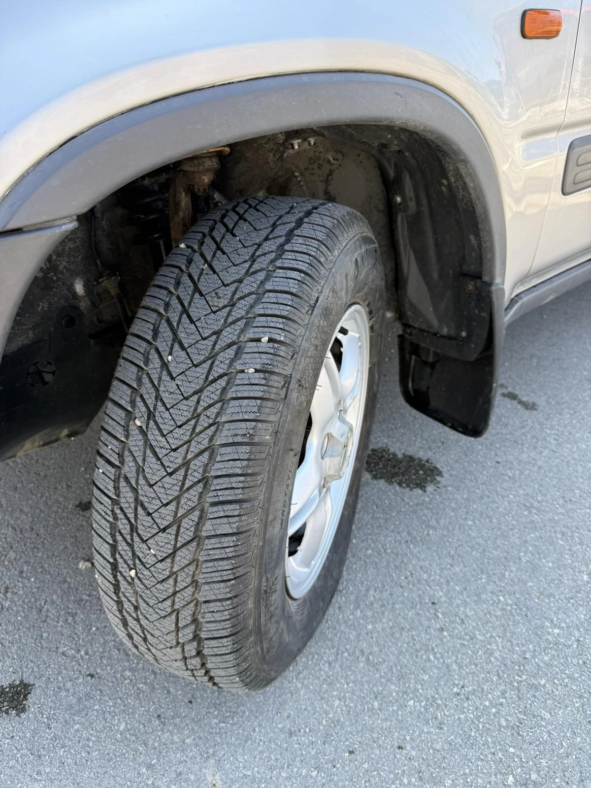 Honda Cr-v 2.0 Бензин/Газ, снимка 9 - Автомобили и джипове - 54131380