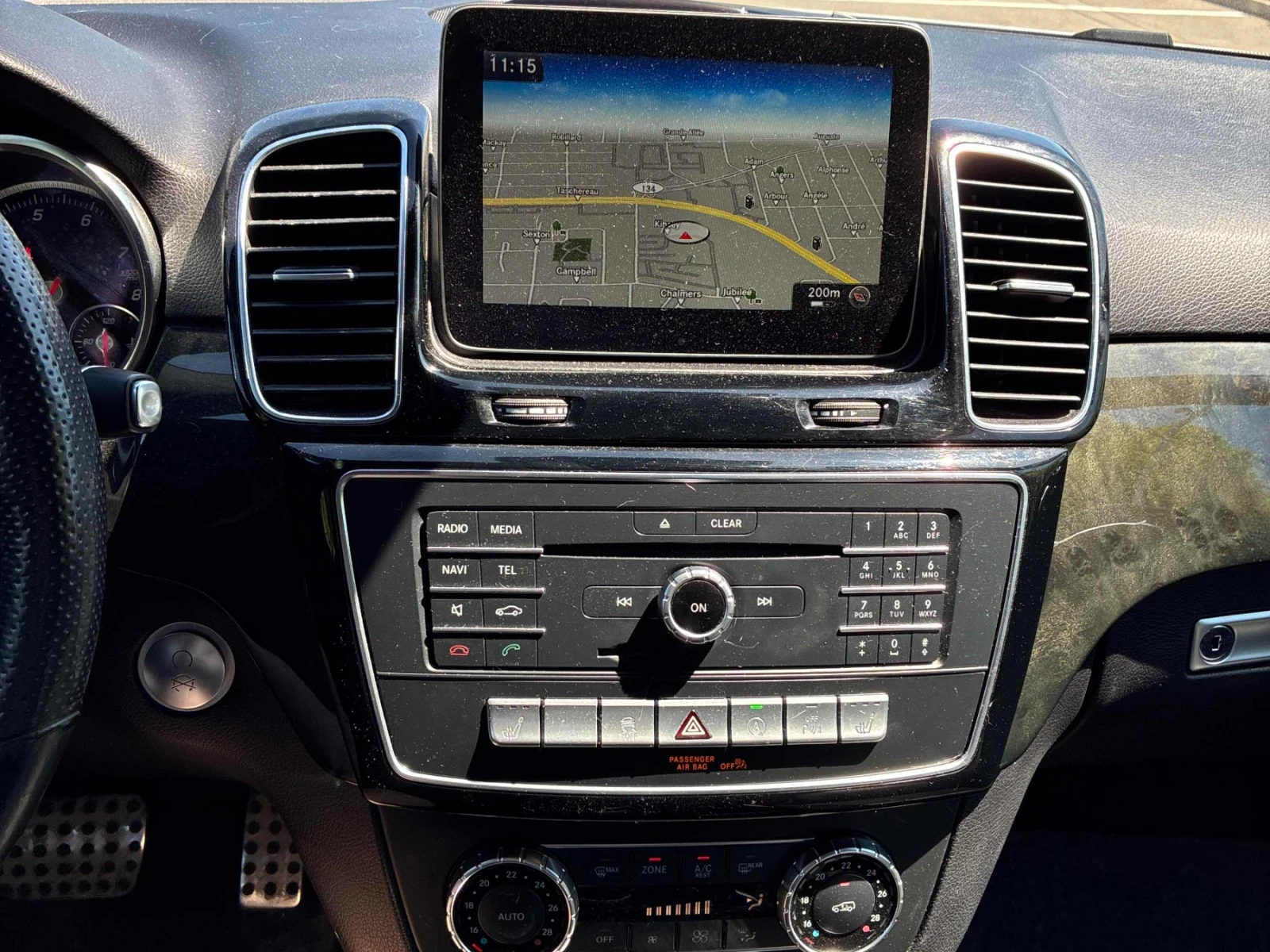Mercedes-Benz GLE 400 GLE 400* HARMAN KARDON* KEYLESS* ПОДГРЕВ* , снимка 8 - Автомобили и джипове - 55040509