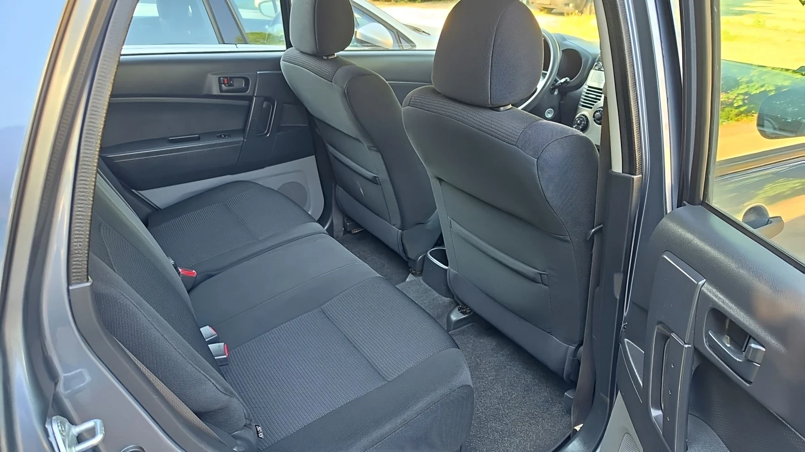 Daihatsu Terios 1.5i 4x4 , снимка 11 - Автомобили и джипове - 55080023