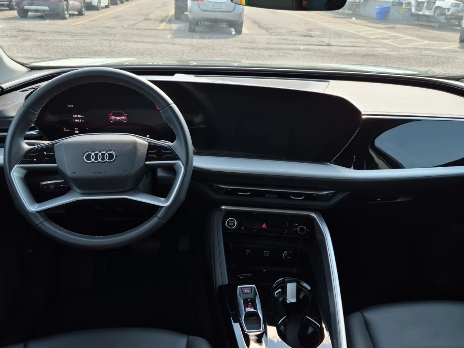 Audi Q5 * AвтоКредит * (ЦЕНА ДО БГ), снимка 12 - Автомобили и джипове - 55619527
