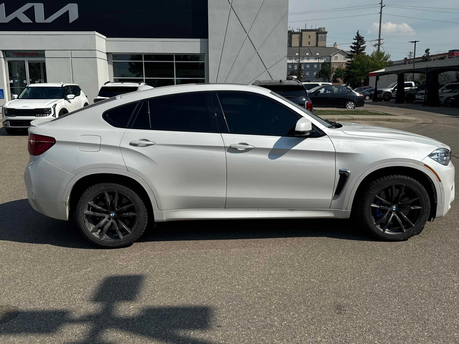 BMW X6 * AWD 4dr * CARFAX * ОПЦИЯ ЗА ФИНАНСИРАНЕ , снимка 12 - Автомобили и джипове - 55850137