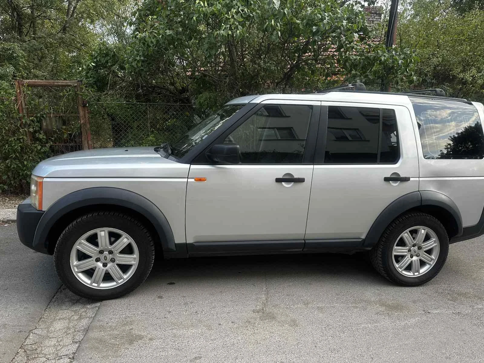 Land Rover Discovery 3, снимка 3 - Автомобили и джипове - 55931843