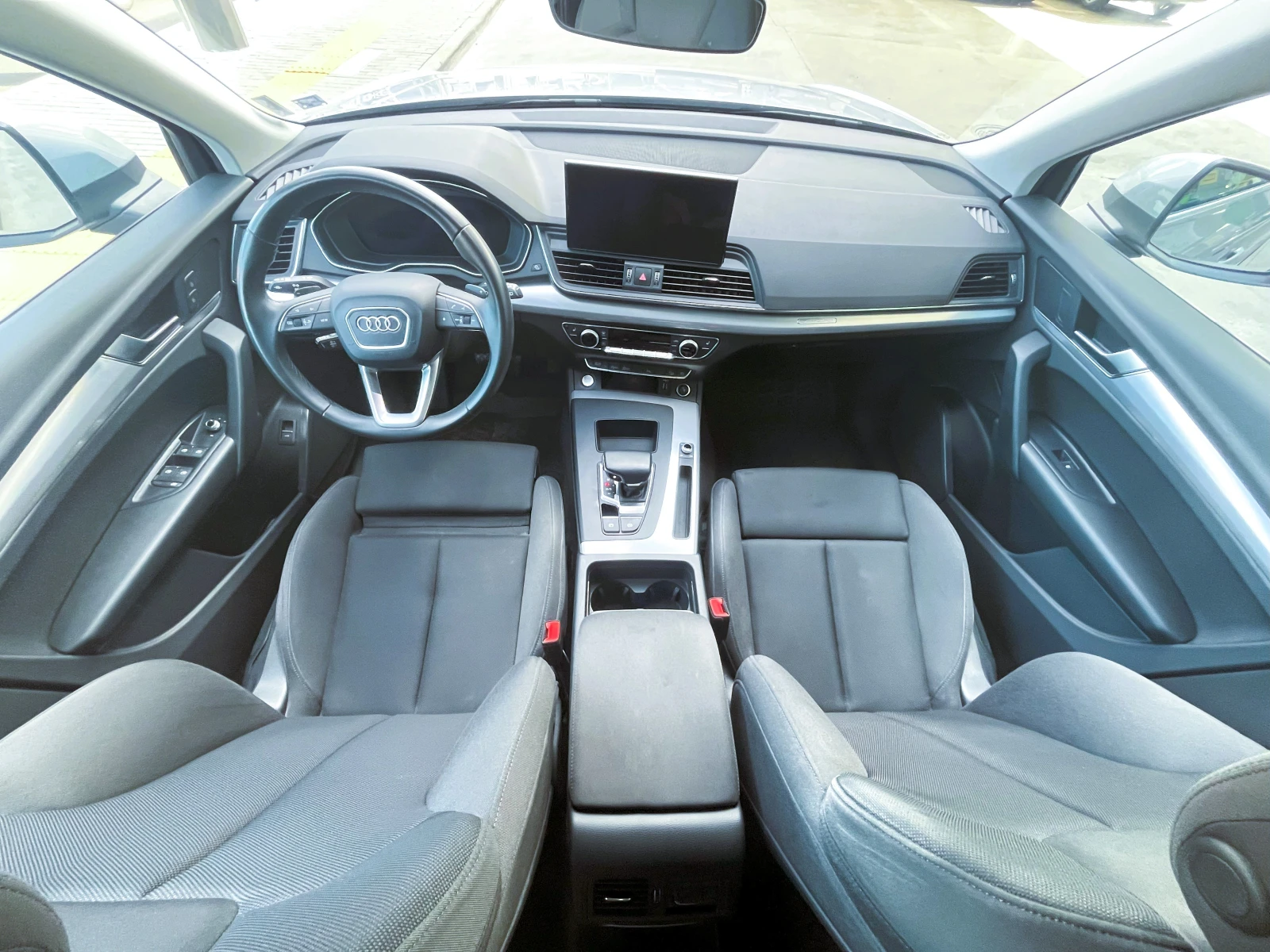 Audi Q5 40 TDI Quattro, Matrix Led, снимка 8 - Автомобили и джипове - 56056281