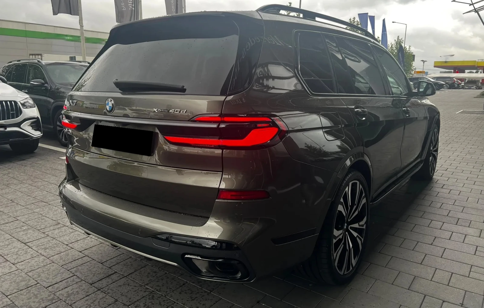BMW X7 40d xDrive M-Sport PRO MHEV, снимка 2 - Автомобили и джипове - 56199483