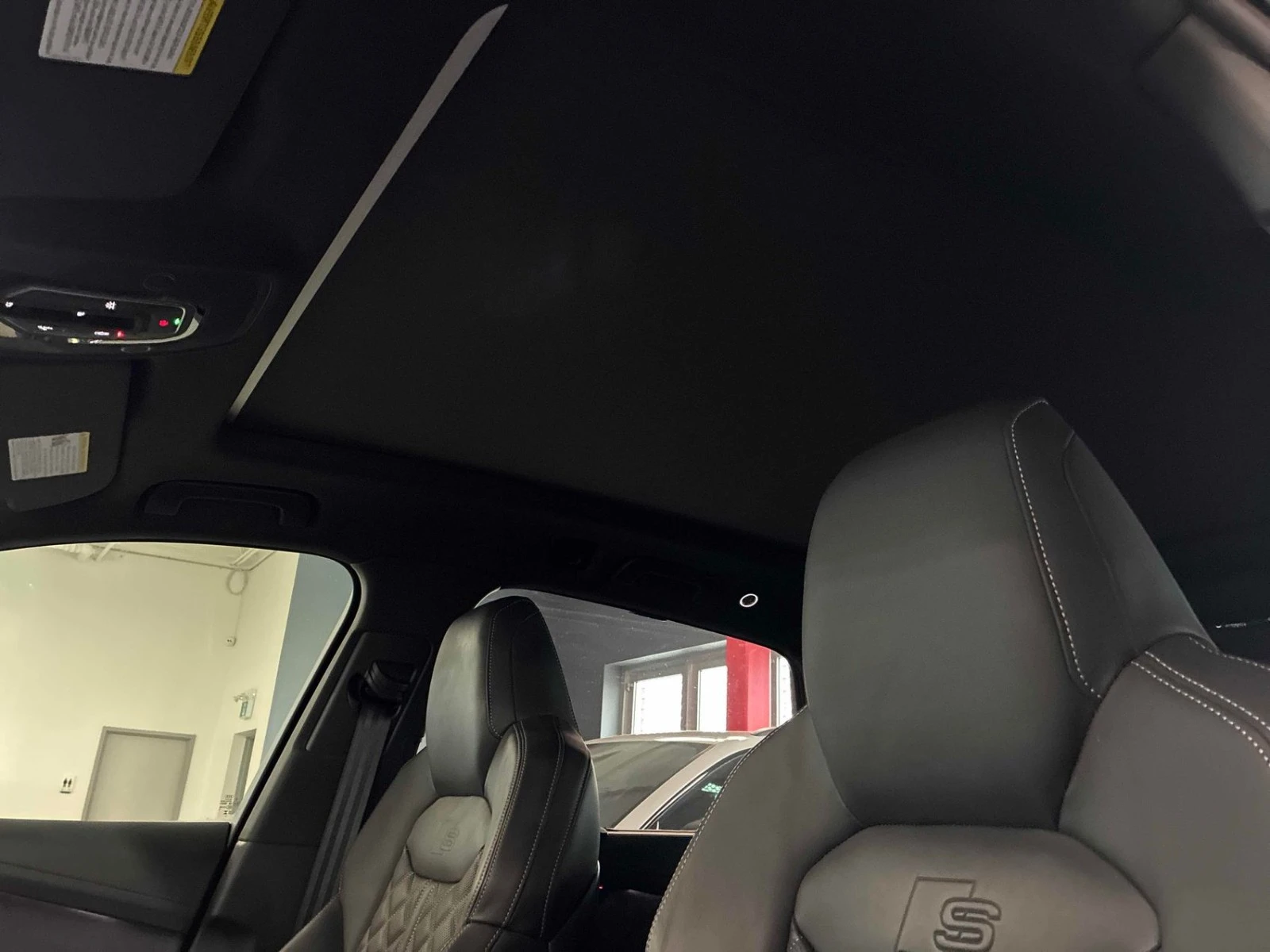 Audi SQ7 I TECHNIK I Цена до България & АвтоКредит, снимка 12 - Автомобили и джипове - 56243259