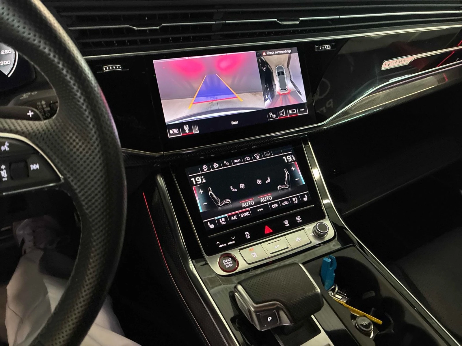 Audi SQ7 I TECHNIK I Цена до България & АвтоКредит, снимка 9 - Автомобили и джипове - 56243259