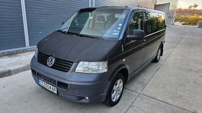 VW Transporter Caravelle 2.5 TDI, снимка 3 - Бусове и автобуси - 47581677